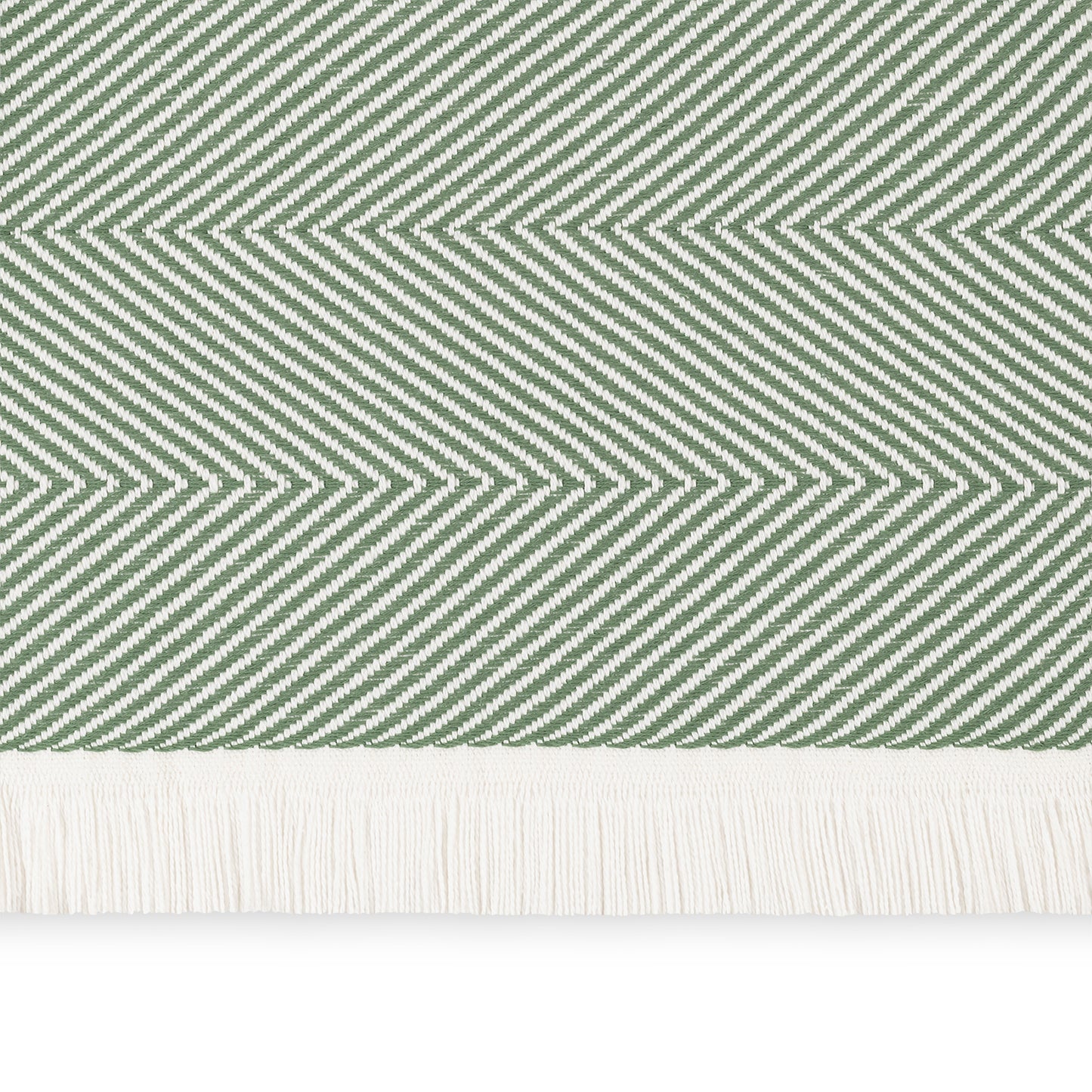 Matouk Leo Throw Collection