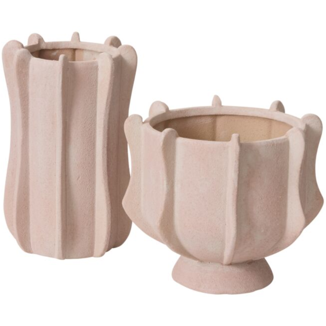Claudia Vase Collection