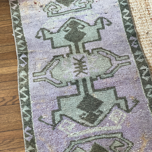 Violet Mini Vintage Rug