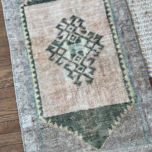 Roger Mini Vintage Rug