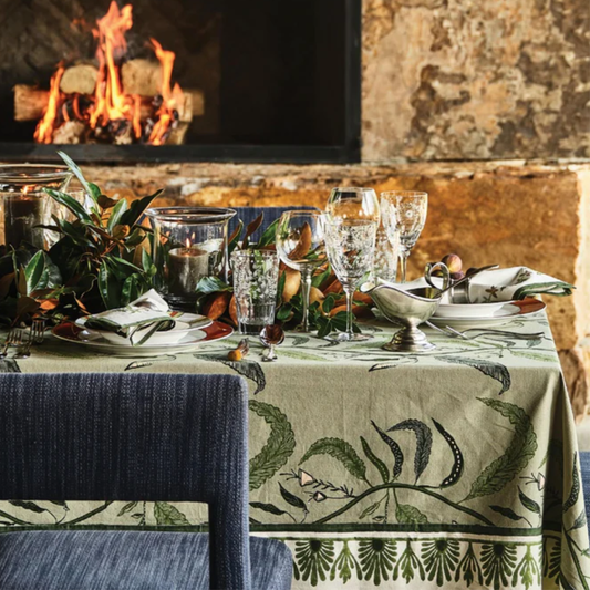 Tuileries Tablecloth Collection