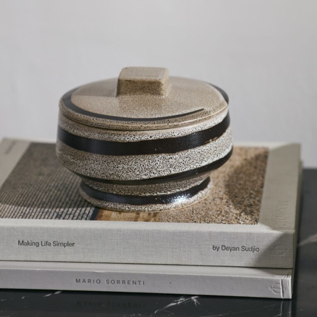 Reeves Lidded Box