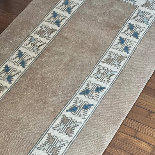 Claudia Vintage Turkish Runner