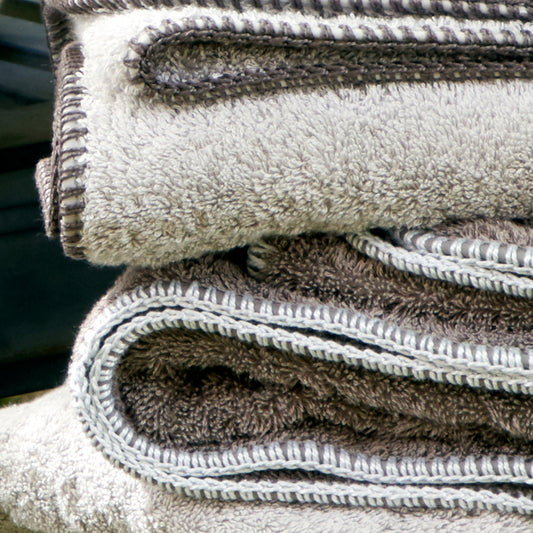 Matouk Whipstitch Collection