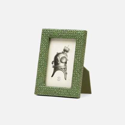 Uvita Frame Collection