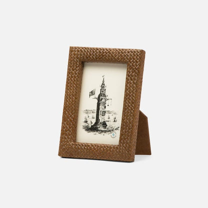 Uvita Frame Collection