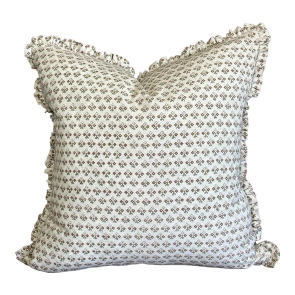 Dany Clove Pillow