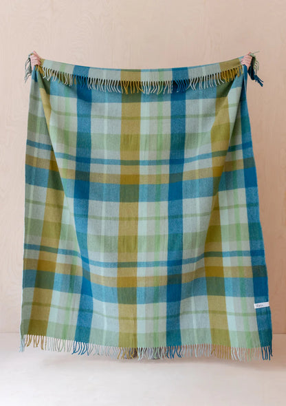 Recycled Wool Throw Collection