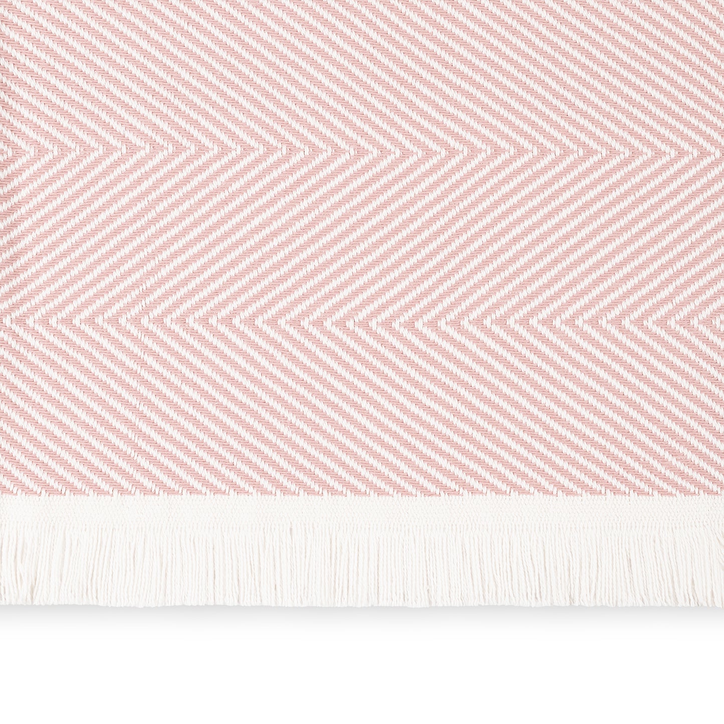 Matouk Leo Throw Collection