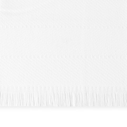 Matouk Leo Throw Collection
