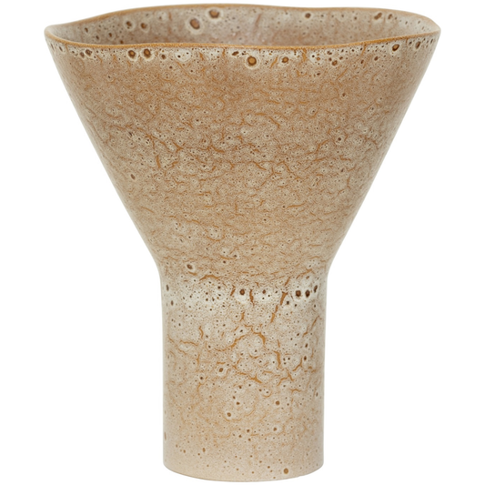 Yaro Vase