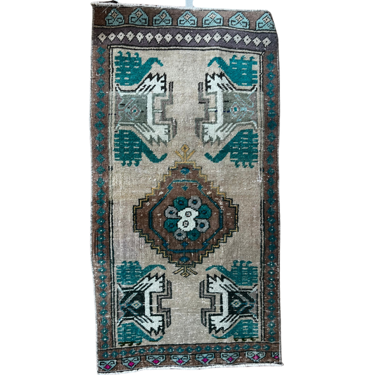 Sheila Mini Vintage Rug
