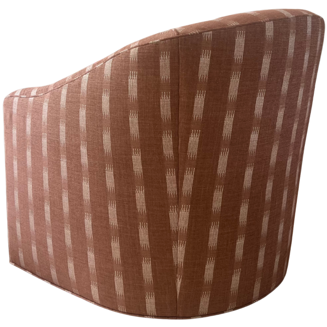 Shiloh Four Canyon Swivel Chair