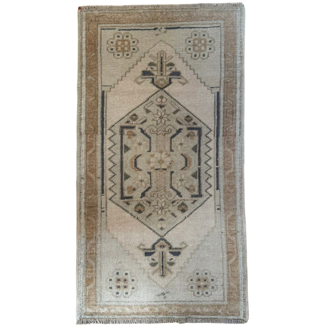 Liam Mini Rug