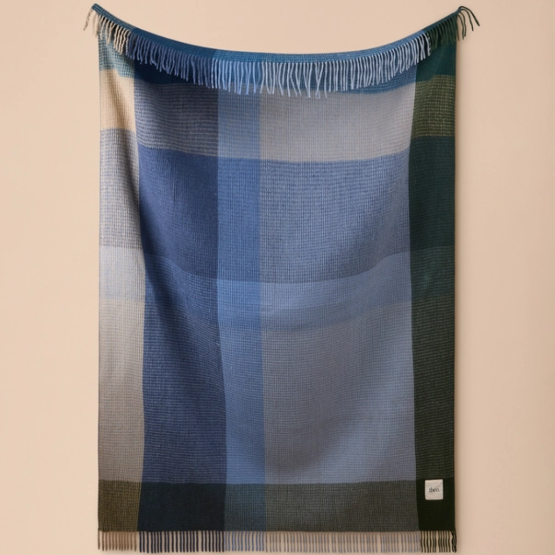 Recycled Wool 2.0 Throw Collection