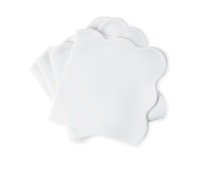 Matouk Scallop Edge Tabletop Collection