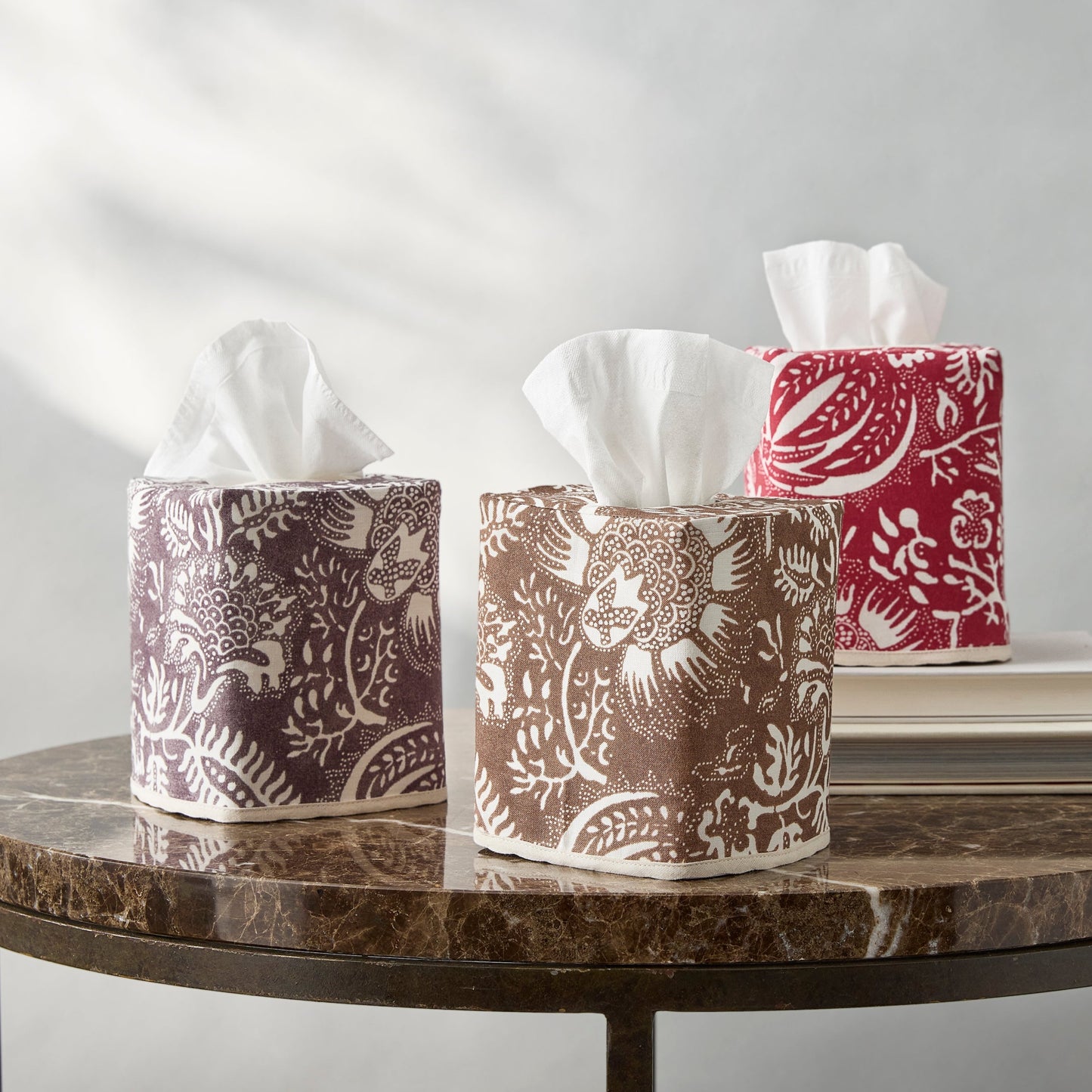 Matouk Granada Linen Tissue Box Cover Collection