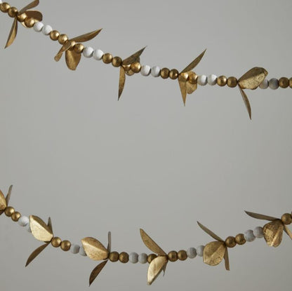 Vintage Foliage Garland