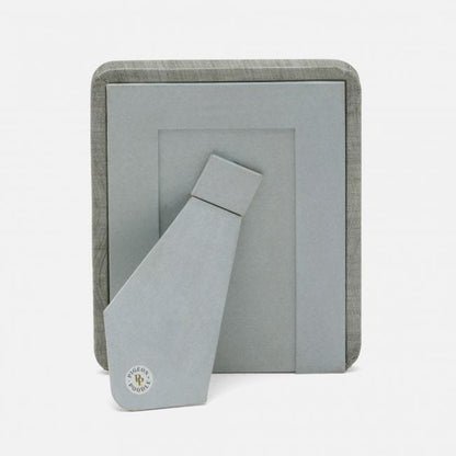 Halle Frame Collection