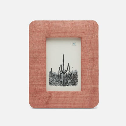 Halle Frame Collection